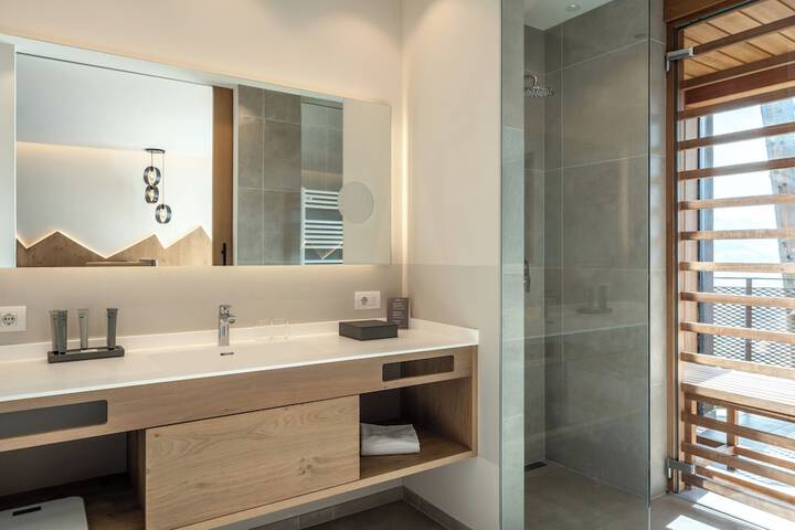 Room 20 of 52