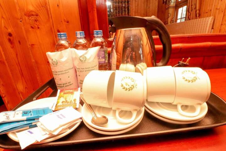 Breakfast/Coffee Service 22 of 29