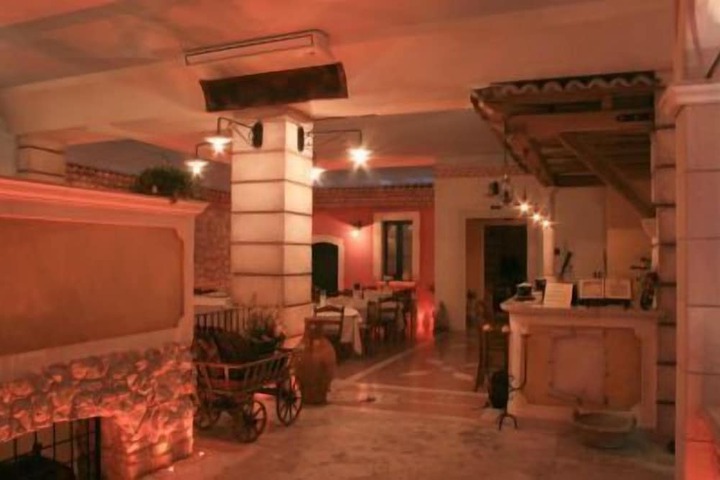 Hotel Interior 7 of 32
