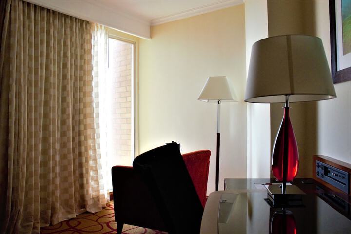 Room 21 of 153