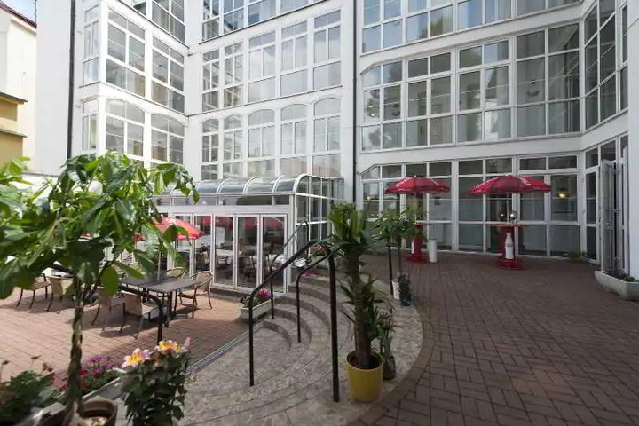 EURO WINGS HOTEL