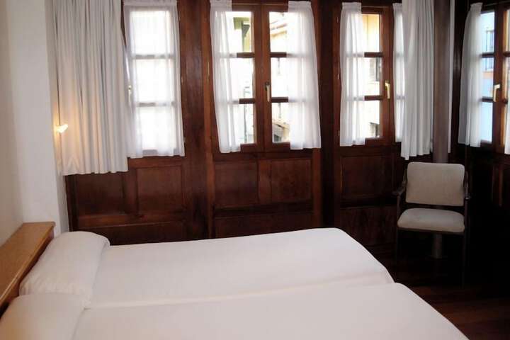 Room 5 of 55