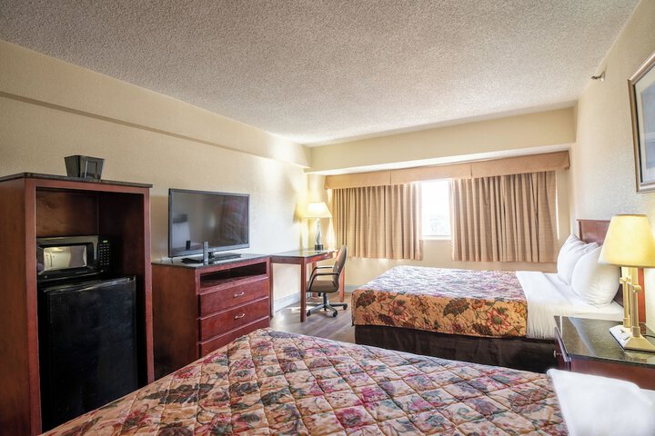 Deluxe Double Room (7 of 9)