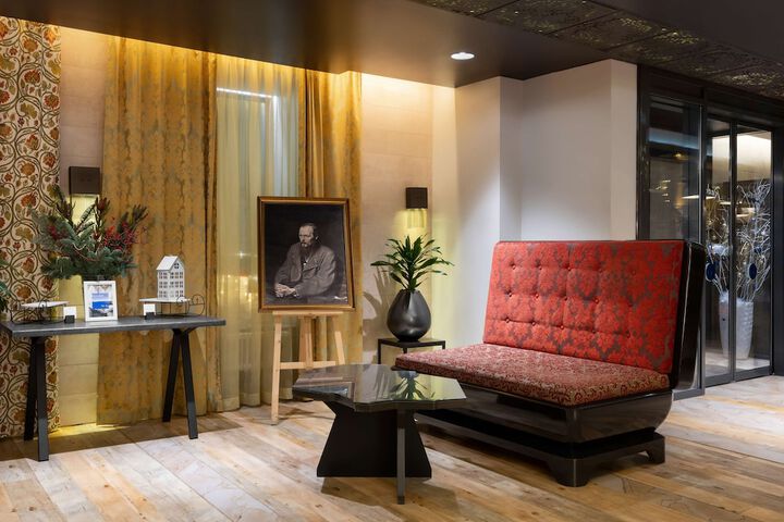 Hotel Lobby