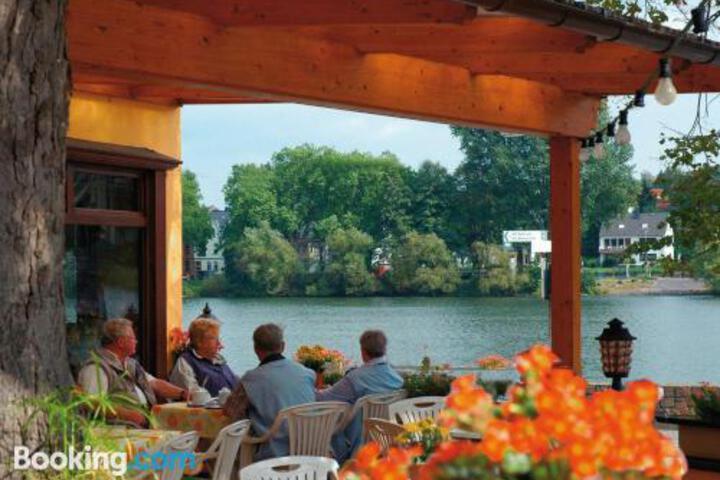 WEINHAUS KREUTER