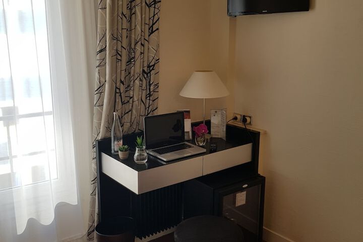 Room 20 of 91