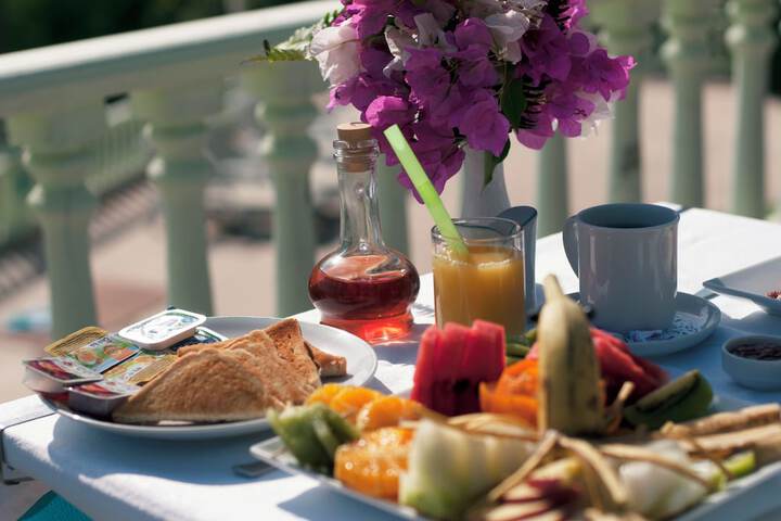 Breakfast meal