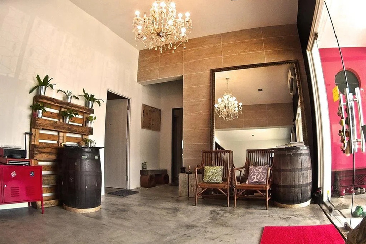 hotel_rooms