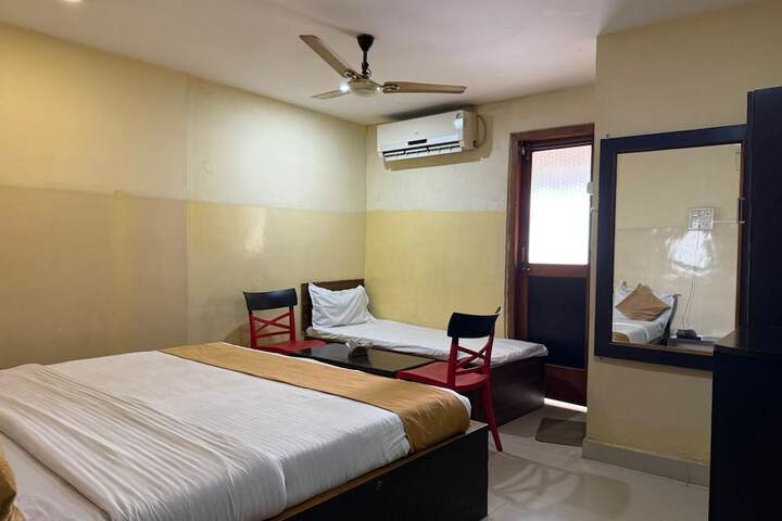 Room 18 of 36