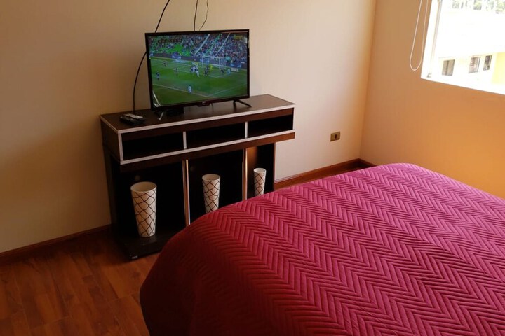 Room 2 of 7