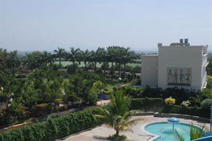 Hotel 10 of 50
