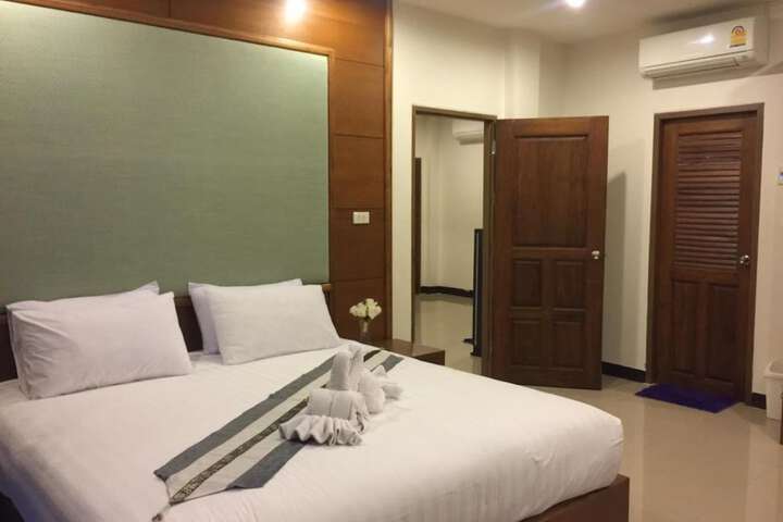Room 20 of 42