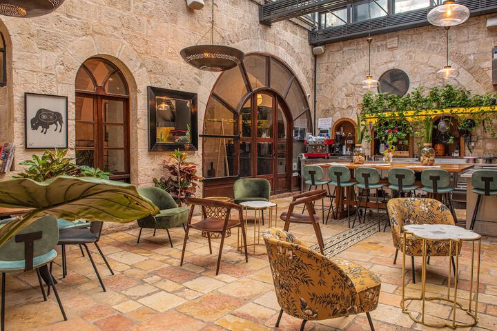 Guest Lobby