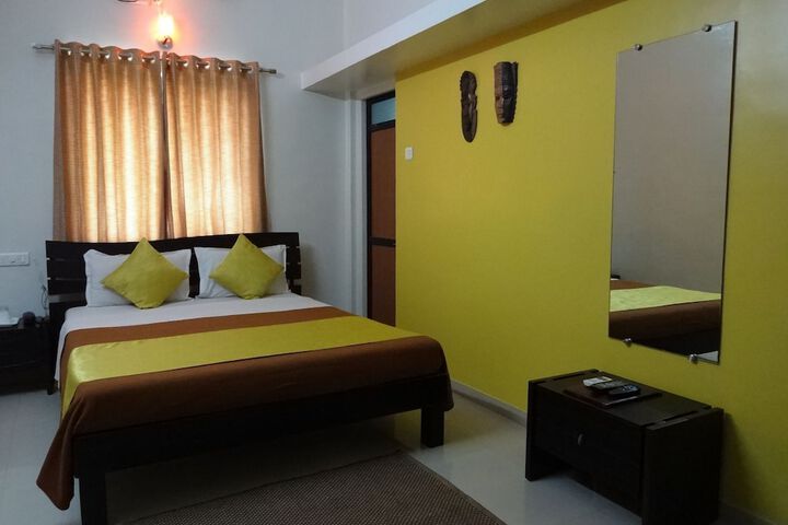 Room 18 of 51