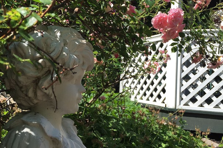 Hotel Exterior 103 of 115