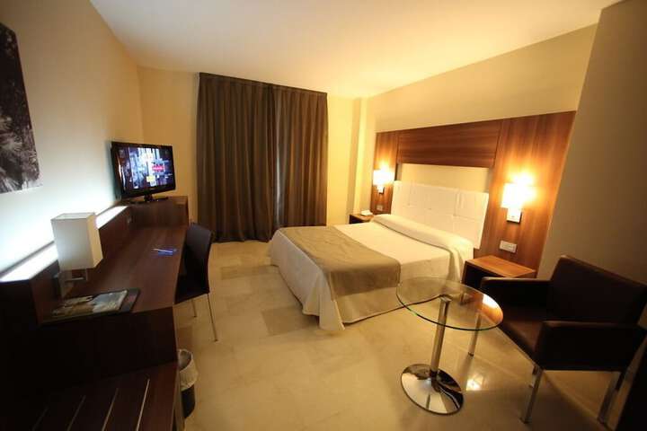Room 8 of 54