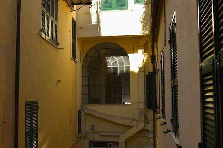 Room 50 of 89