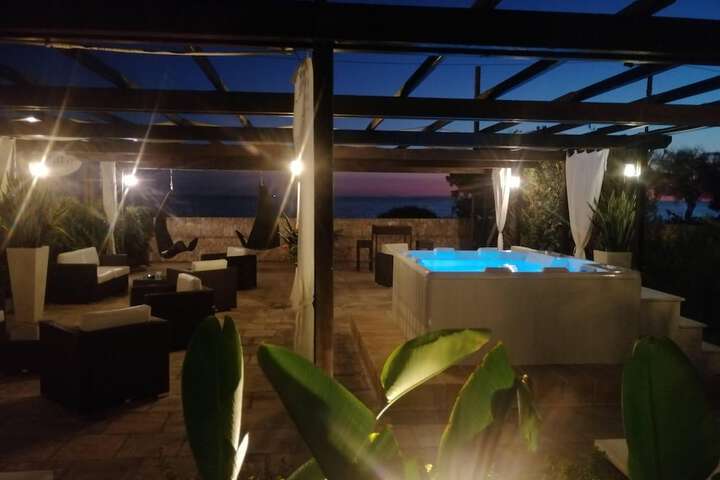 Terrace/Patio 12 of 49