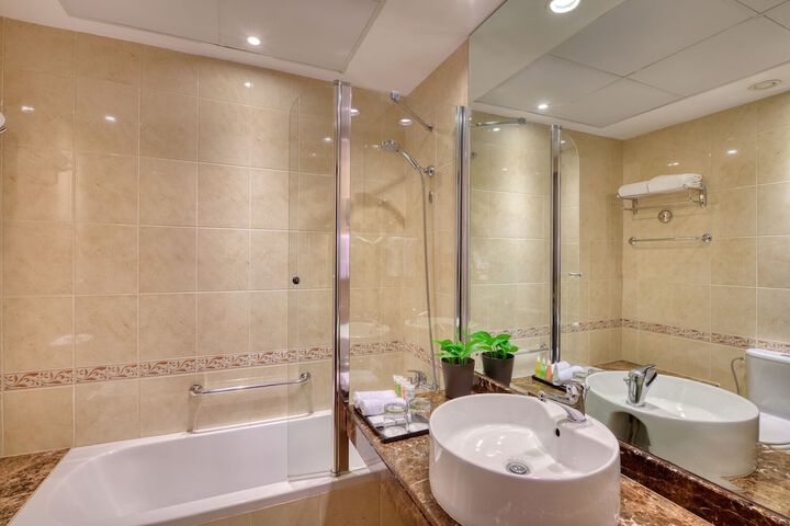 Clean Restrooms