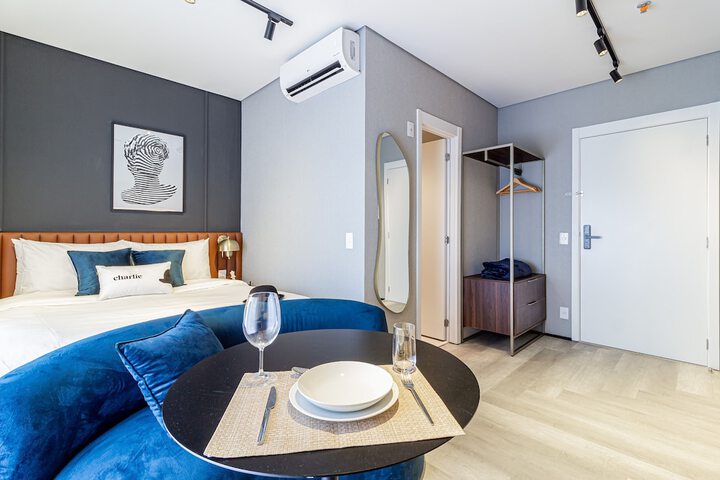 Room 114 of 184