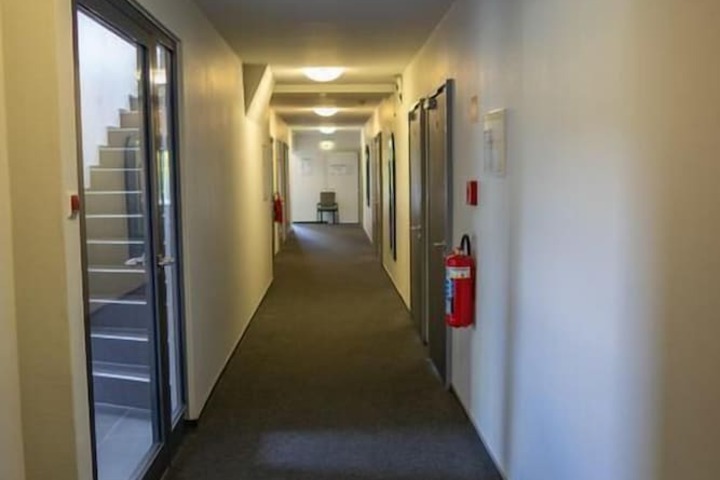 Ballroom/Hall 26 of 32