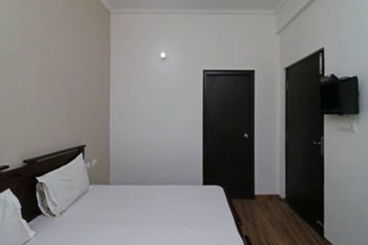 Room 17 of 21