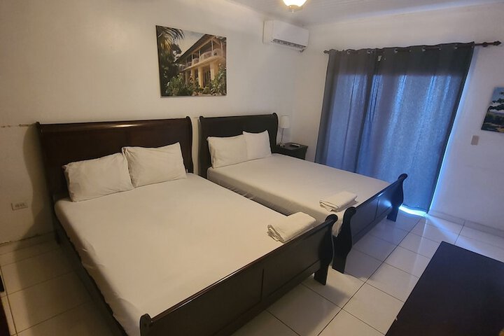Room 22 of 36