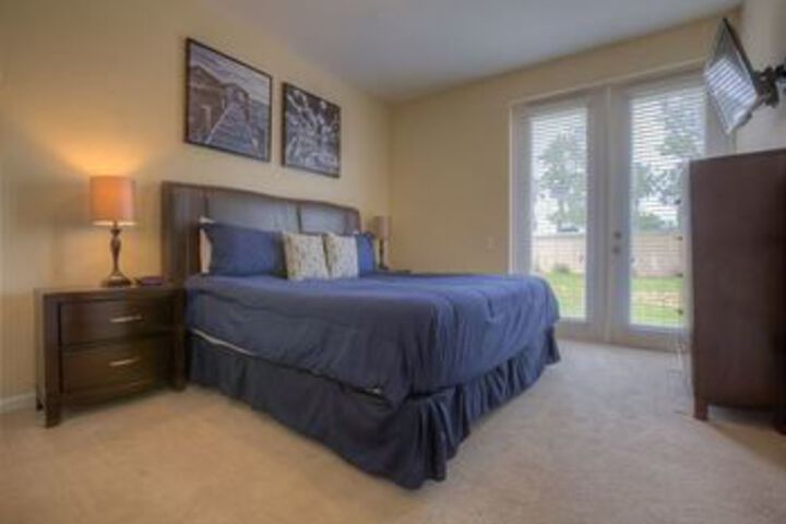 Room 15 of 30