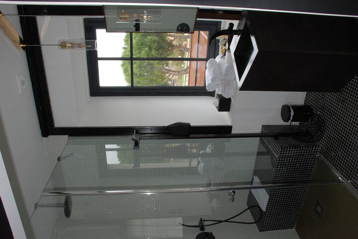 Room 55 of 101