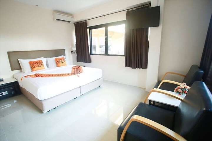Room 26 of 67