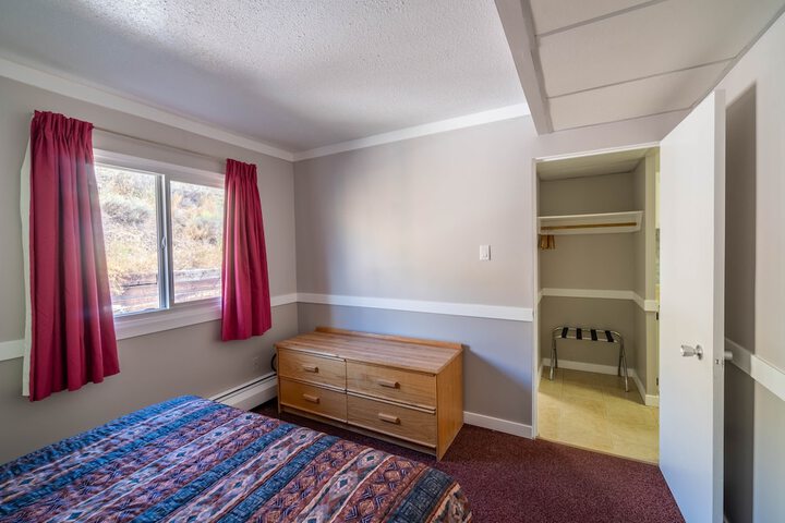 Room 5 of 41