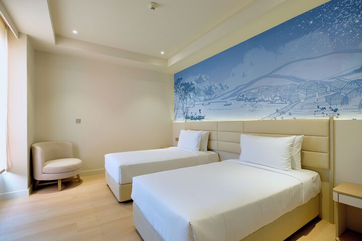 Room 25 of 70