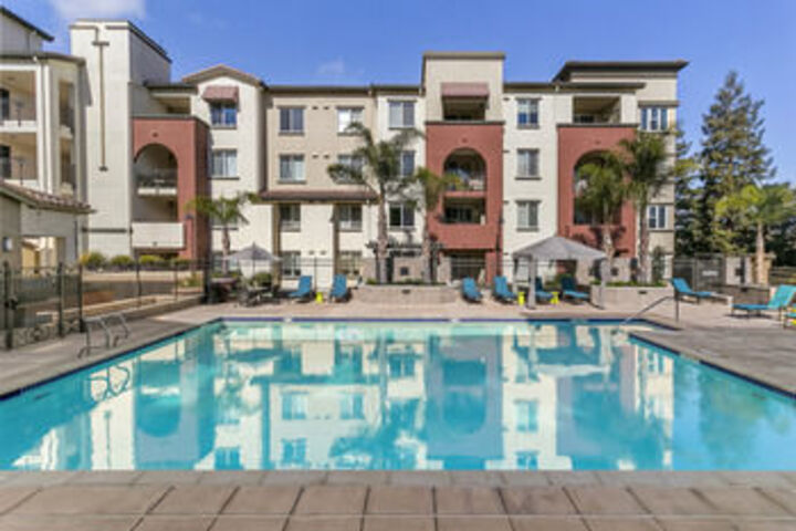Oakwood at Via
