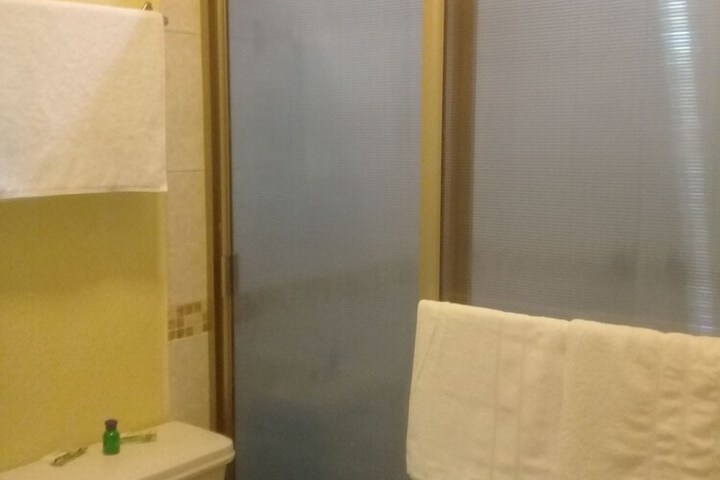 Room 27 of 41