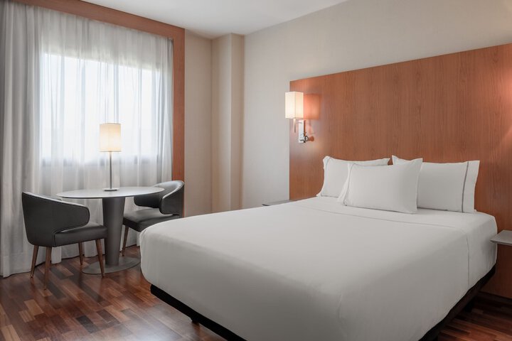 Room 20 of 65