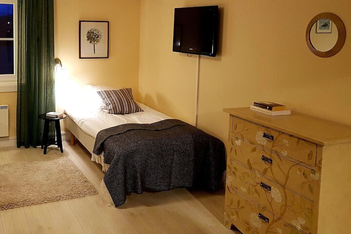 Room 13 of 63