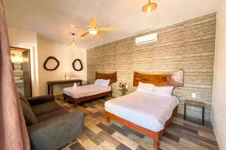 Room 2 of 15