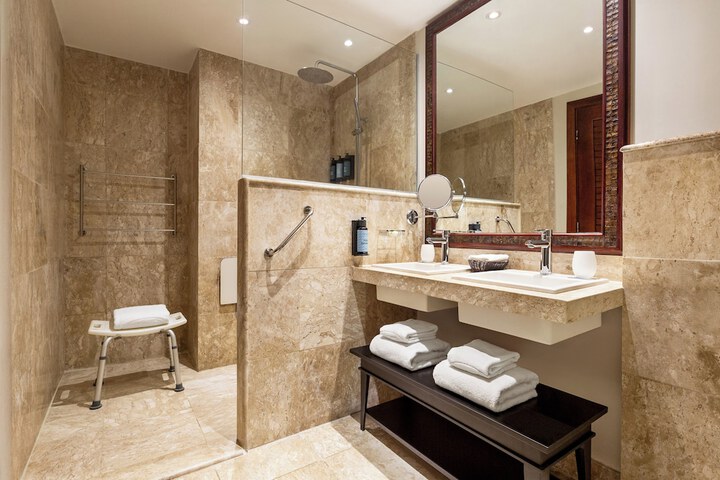 Bath Interior