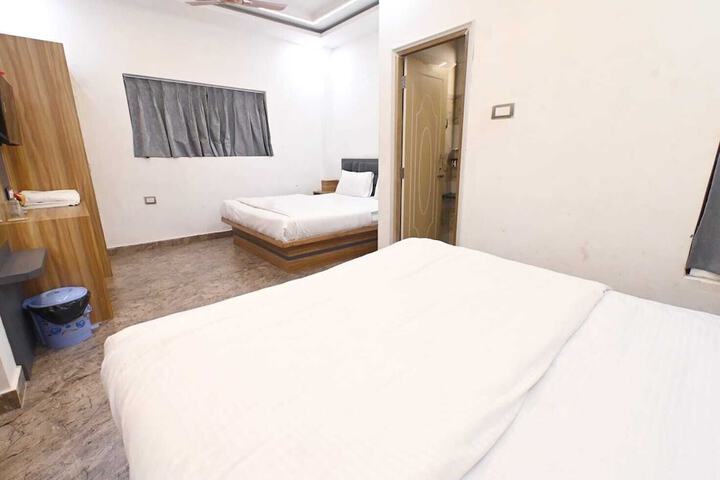 Room 21 of 29