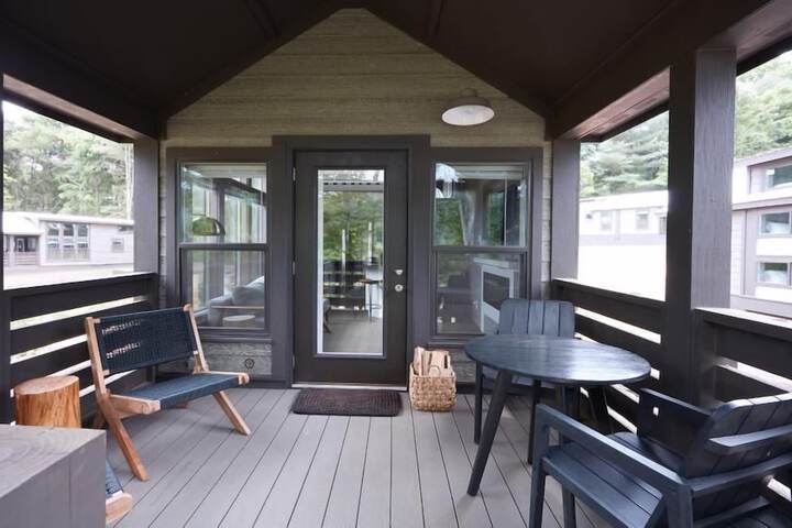Terrace/Patio 102 of 180