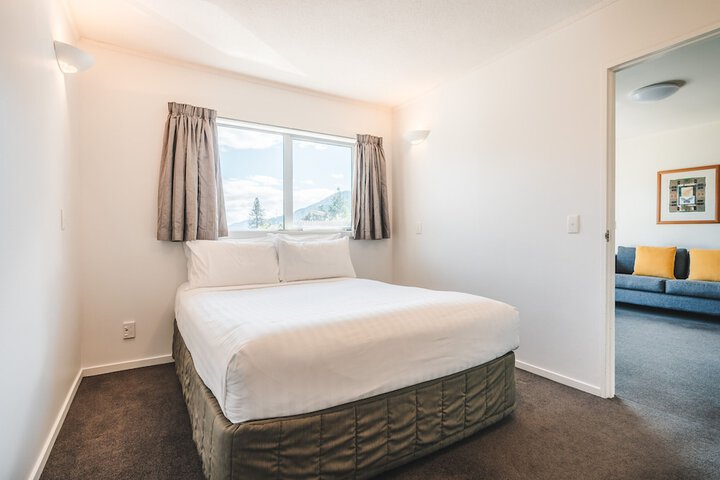 Room 11 of 47