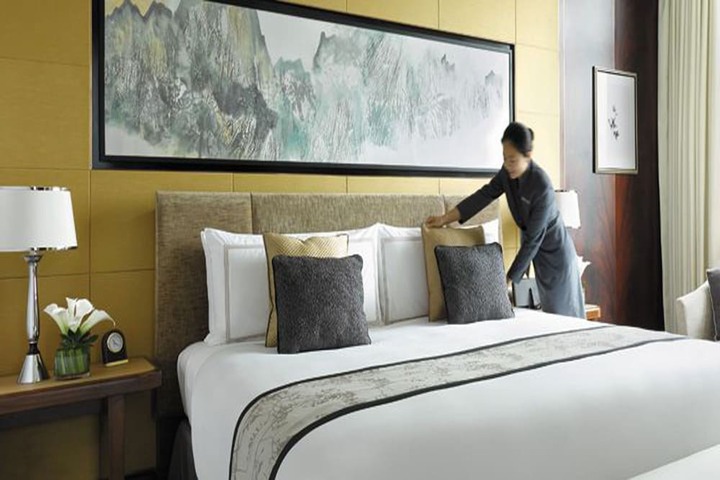Room 4 of 30
