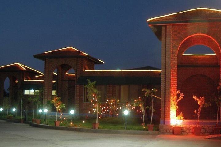 Swapanlok Farms & Resorts