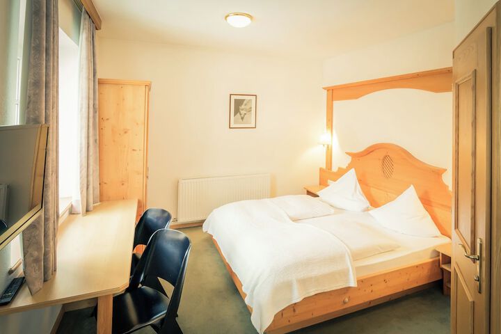 Room 35 of 113