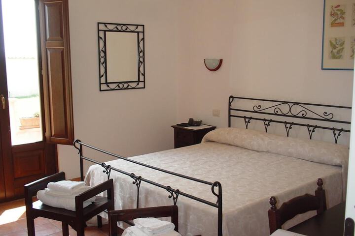 Room 12 of 56