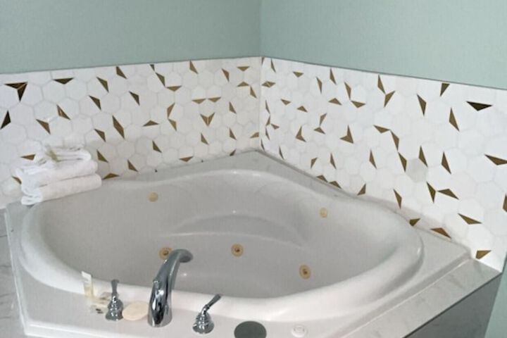 Superior Room 1 Queen Bed Kitchenette (7 of 26)