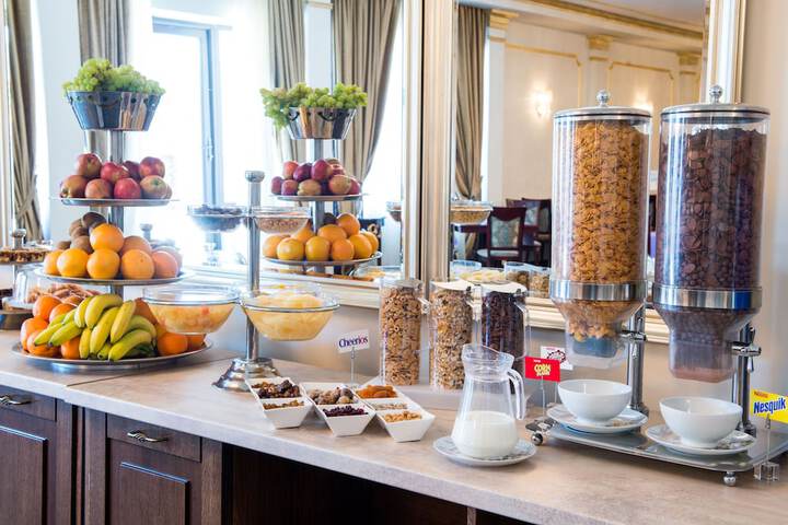 Breakfast/Coffee Service 45 of 56