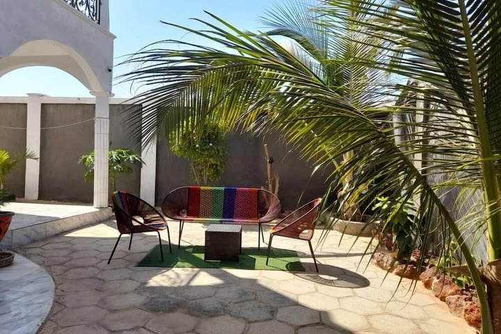 Hotel Exterior 45 of 46