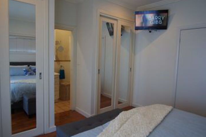 Room 7 of 20