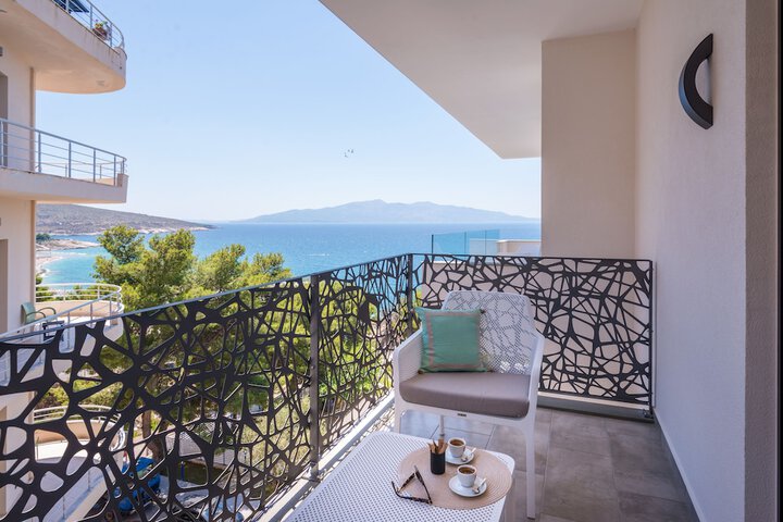 Terrace/Patio 156 of 163